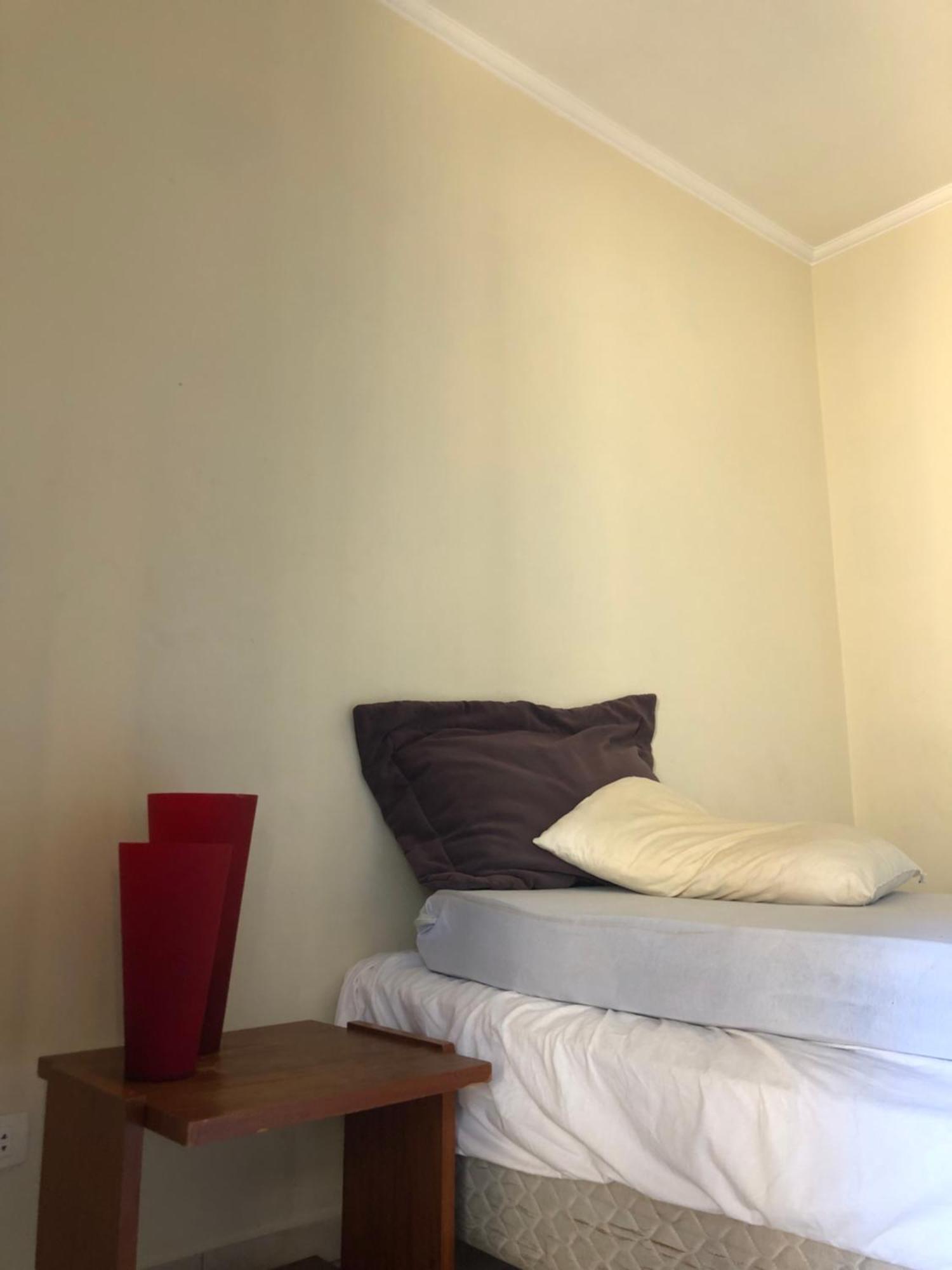 Quarto Com Varanda Tipo Airbn B Vista Panoramica De Paz * Americana