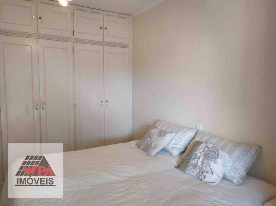 Quarto Com Varanda Tipo Airbn B Vista Panoramica De Paz Homestay *